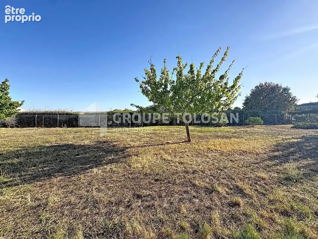 EXCLUSIVITE - T4 de 110 m2 avec garage et combles 55 m2 sur un terrain de 774 m2 - photo 2