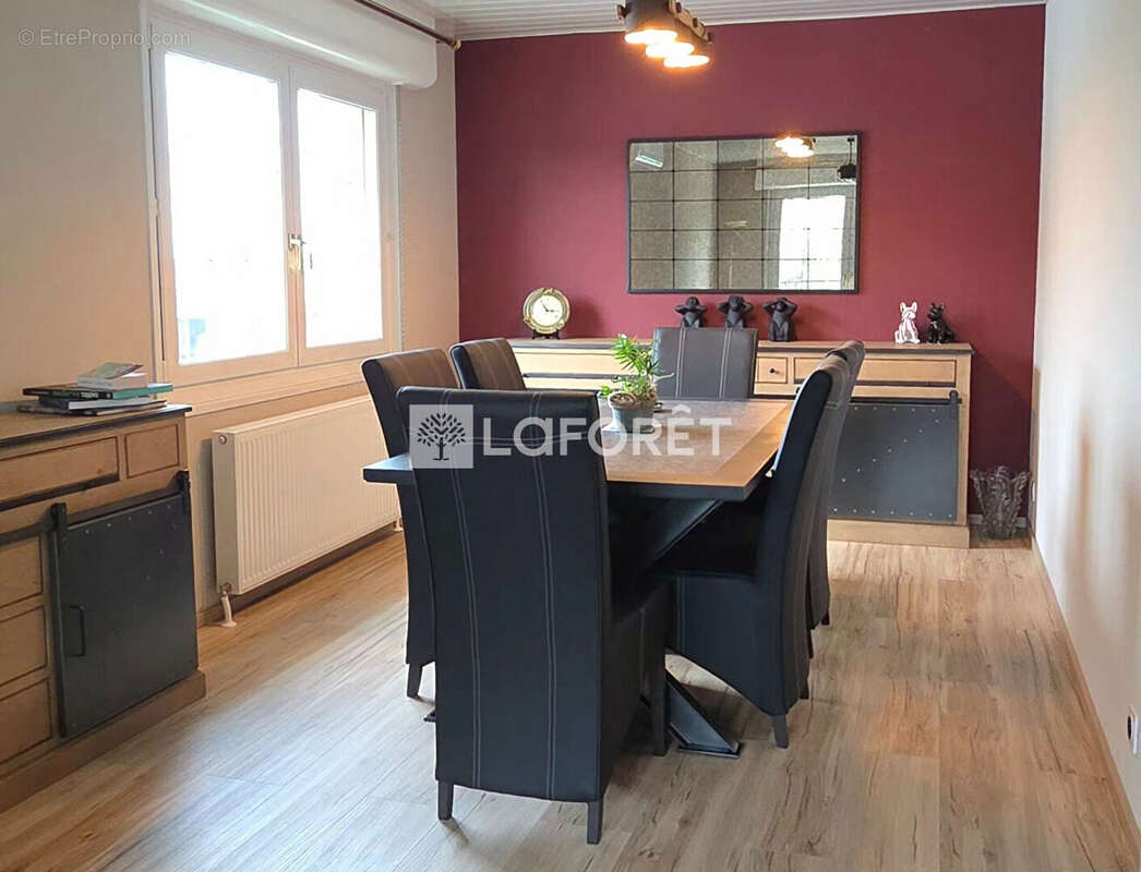 Maison à METZERVISSE