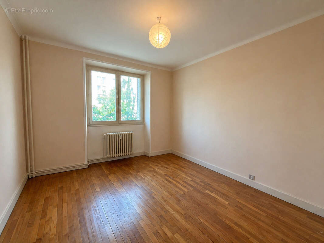 Nancy - bel  appartement de 4 pieces de 95 m2 - photo 8