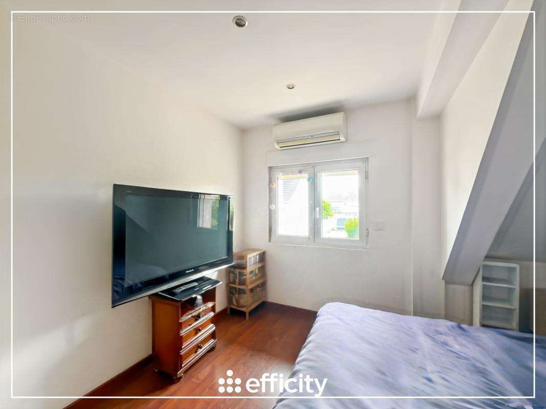 Maison à CHAMPIGNY-SUR-MARNE