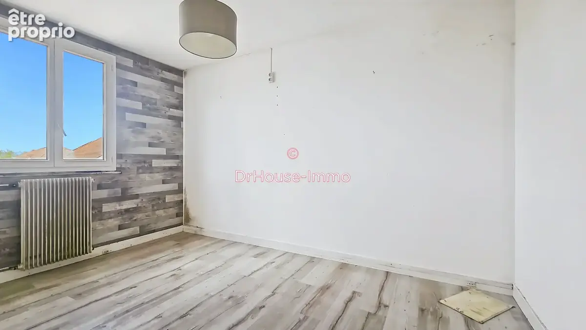 Appartement 75 m² à Nozay  - photo 18
