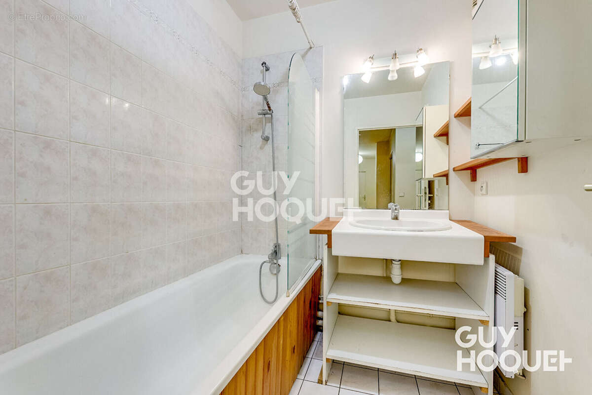 Appartement à ROSNY-SOUS-BOIS