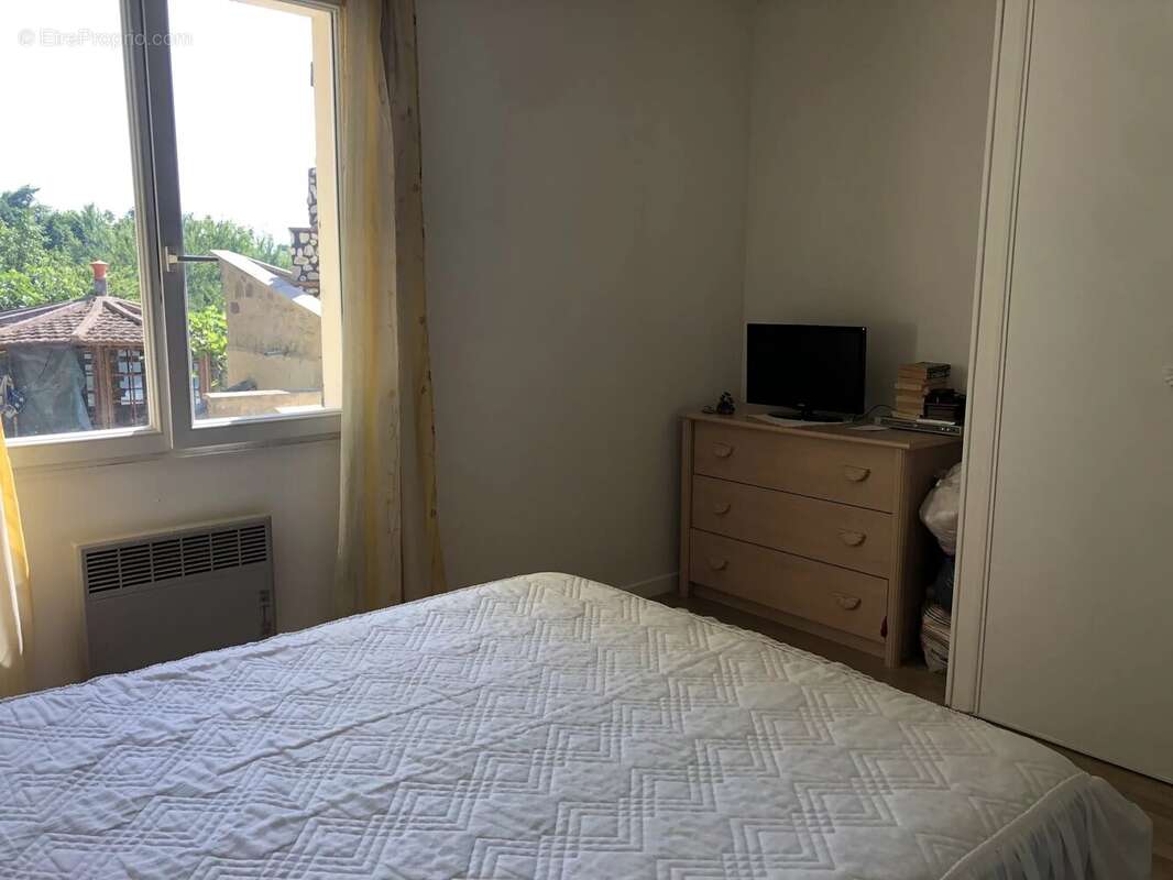 Maison à BAZOCHES-SUR-LE-BETZ