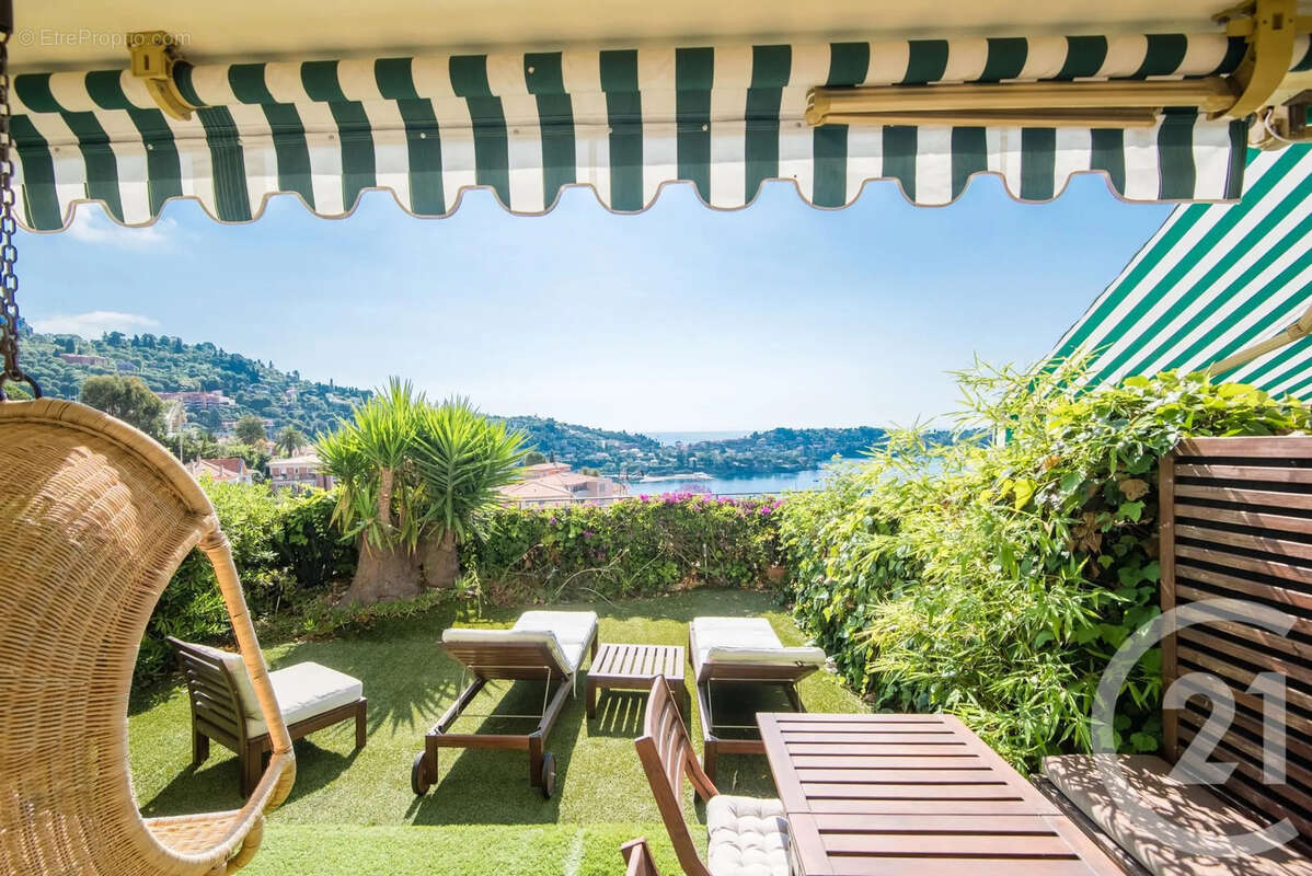 Appartement à VILLEFRANCHE-SUR-MER