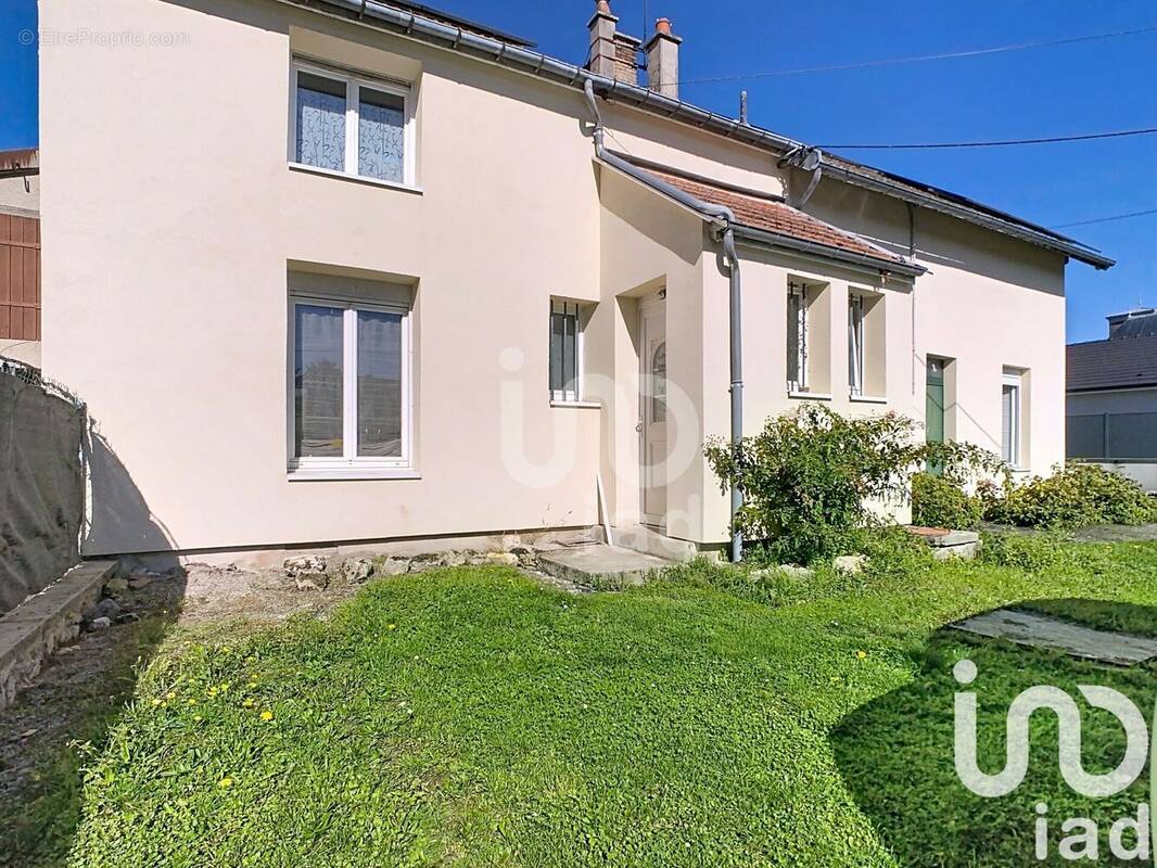 Photo 1 - Maison à FERE-CHAMPENOISE