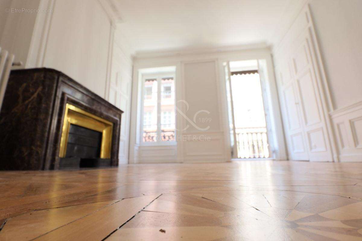 Appartement à LYON-2E