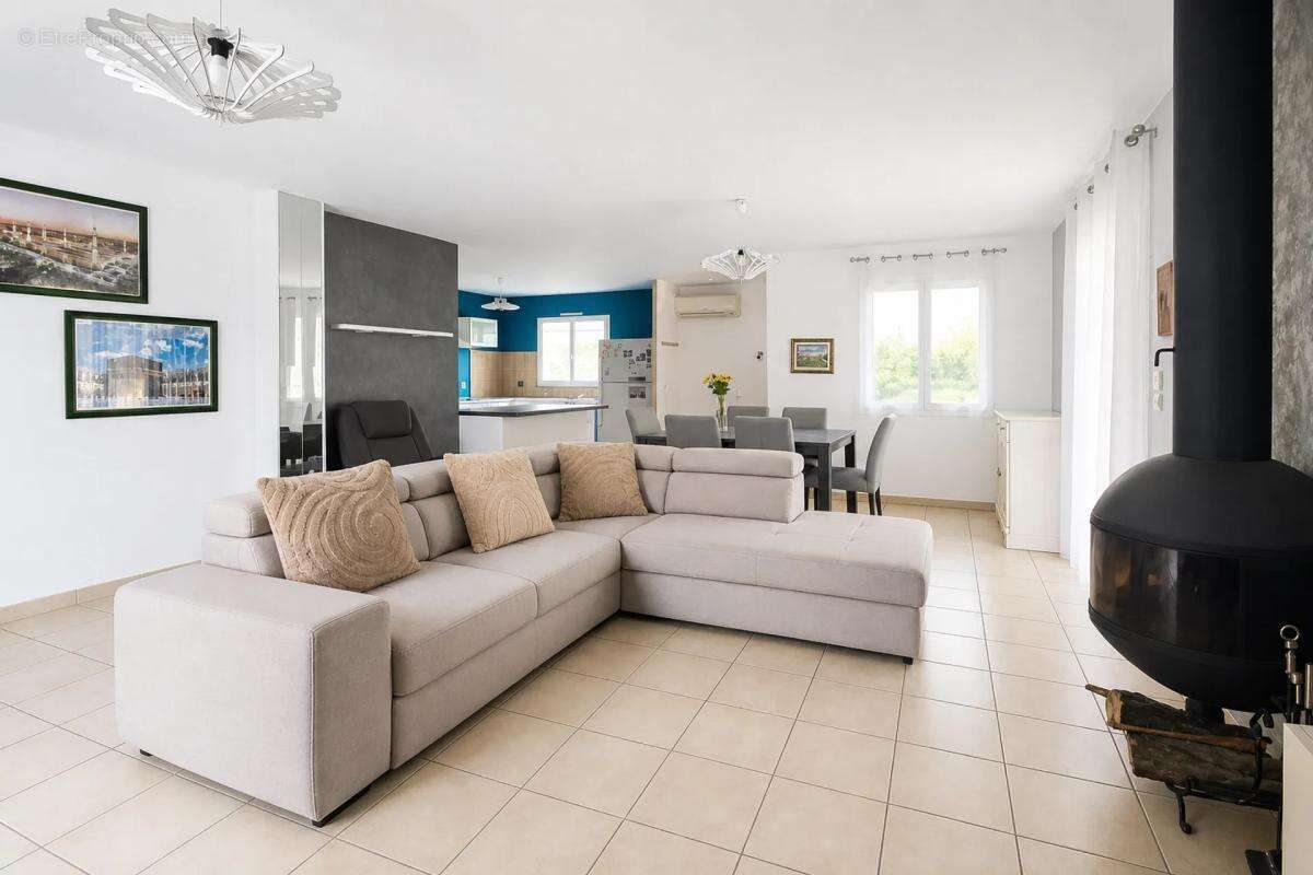 Maison 110m² avec piscine à Gigean - photo 6