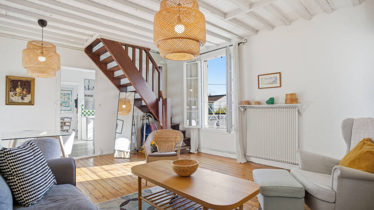 Appartement à FONTAINEBLEAU