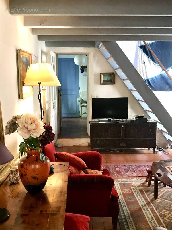 Maison à SAINT-CLEMENT-DES-BALEINES