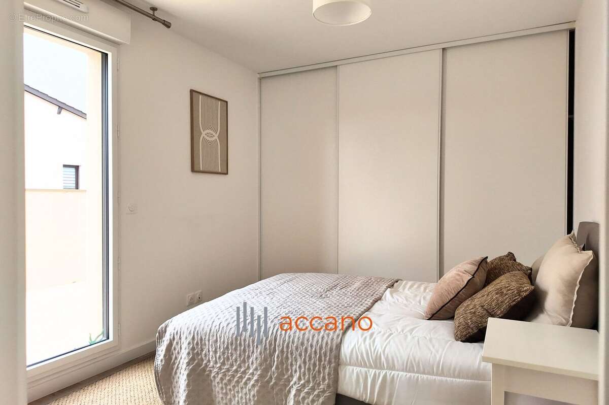 Appartement à CRAPONNE