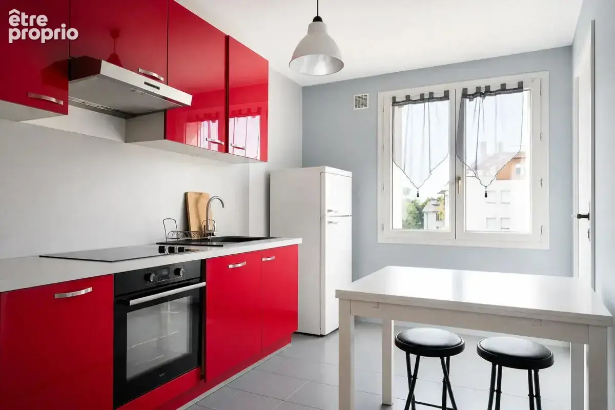 Appartement meublé T4 de 67 m² situé à Grenoble - photo 2