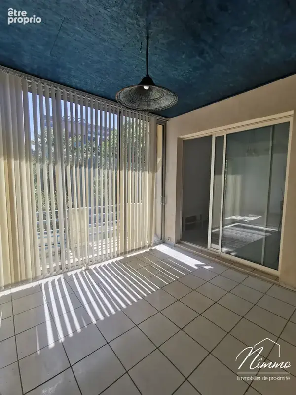 Exclusivite - nimes  avenue georges pompidou - appartement de type 3 en dernier etage avec terrasse - photo 3