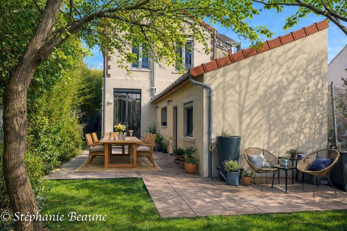  Maison individuelle – 5 chambres – Ermont centre - Gares de Cernay / Ermont-Halte à 700m - photo 15
