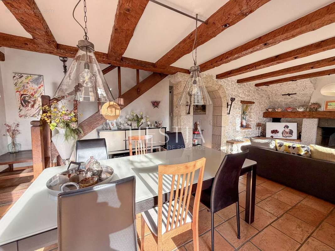 Maison à AIX-LES-BAINS