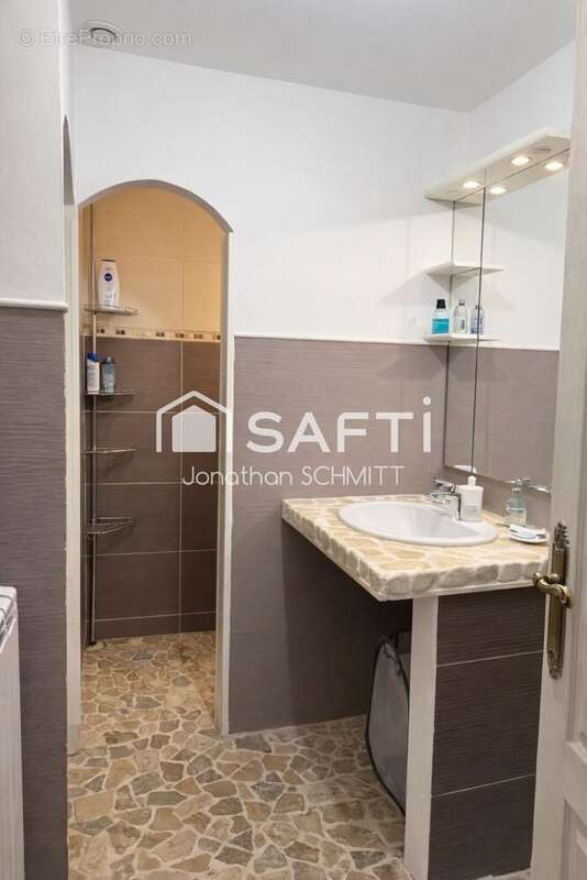 Maison 106 m² à Badens  - photo 8