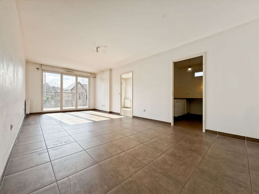 Appartement à ROSNY-SOUS-BOIS
