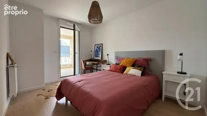 Appartement 71 m² à Grigny  - photo 1