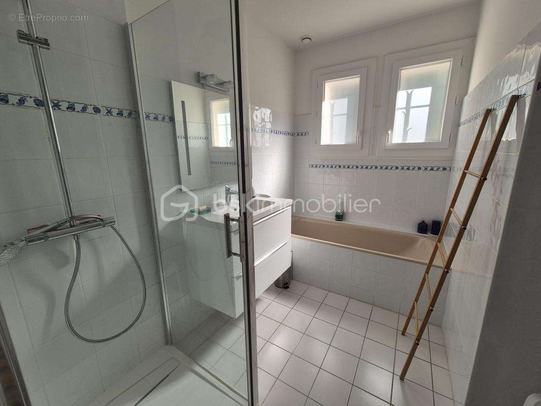 Villa 200m² vue panoramique Pyrénées et Lectoure - photo 18
