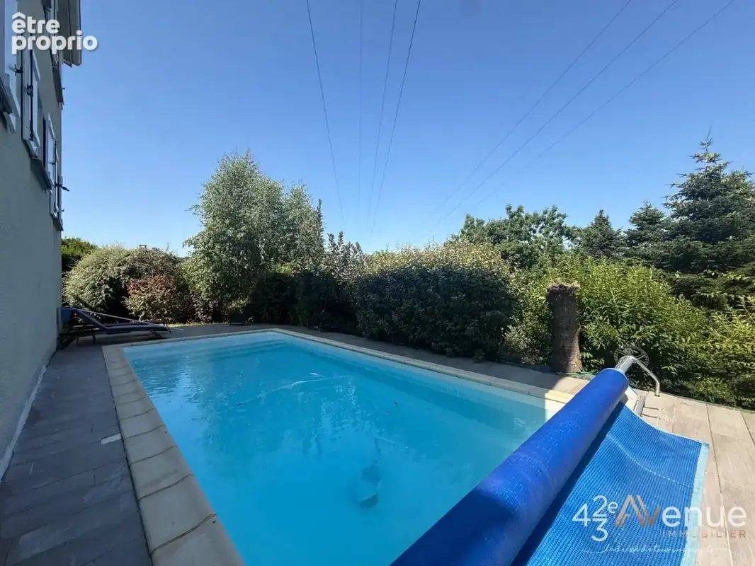 Maison 147 m² à Firminy  - photo 4