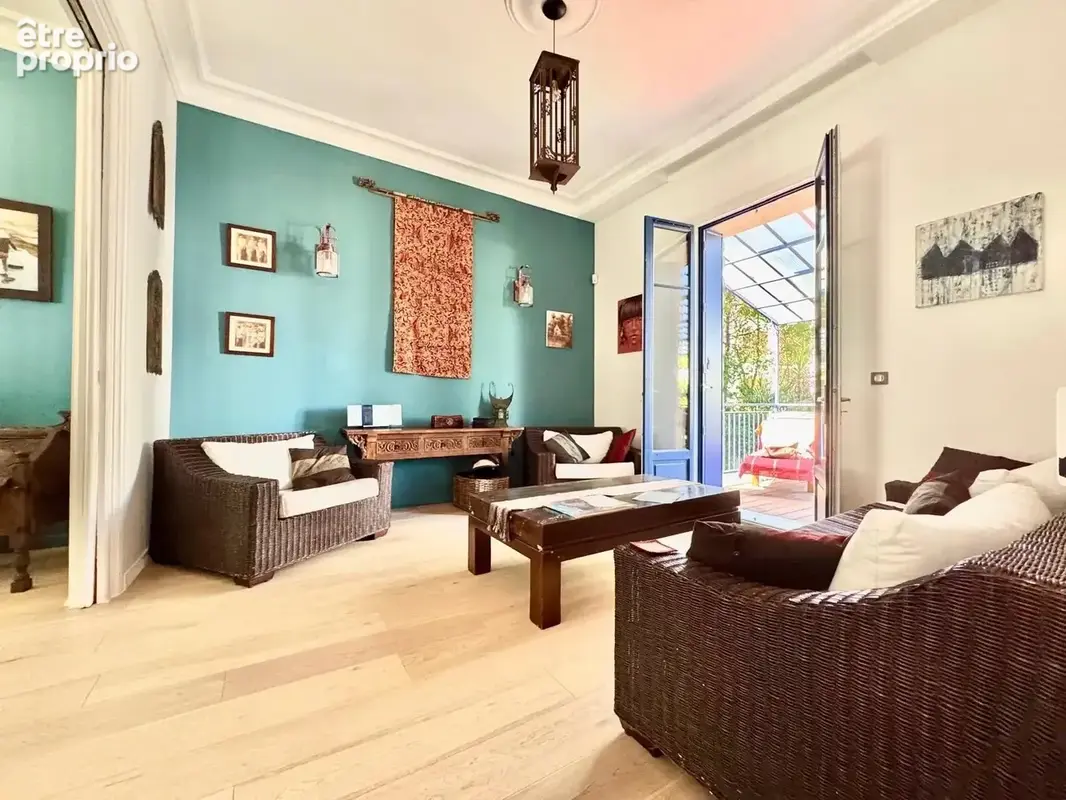 Superbe maison de Maître sur 600m2 de terrain - photo 4