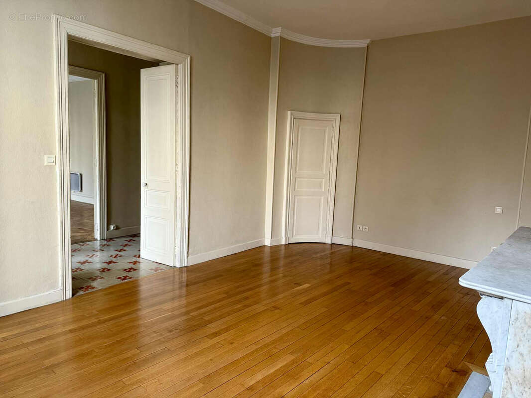 Appartement à CARCASSONNE