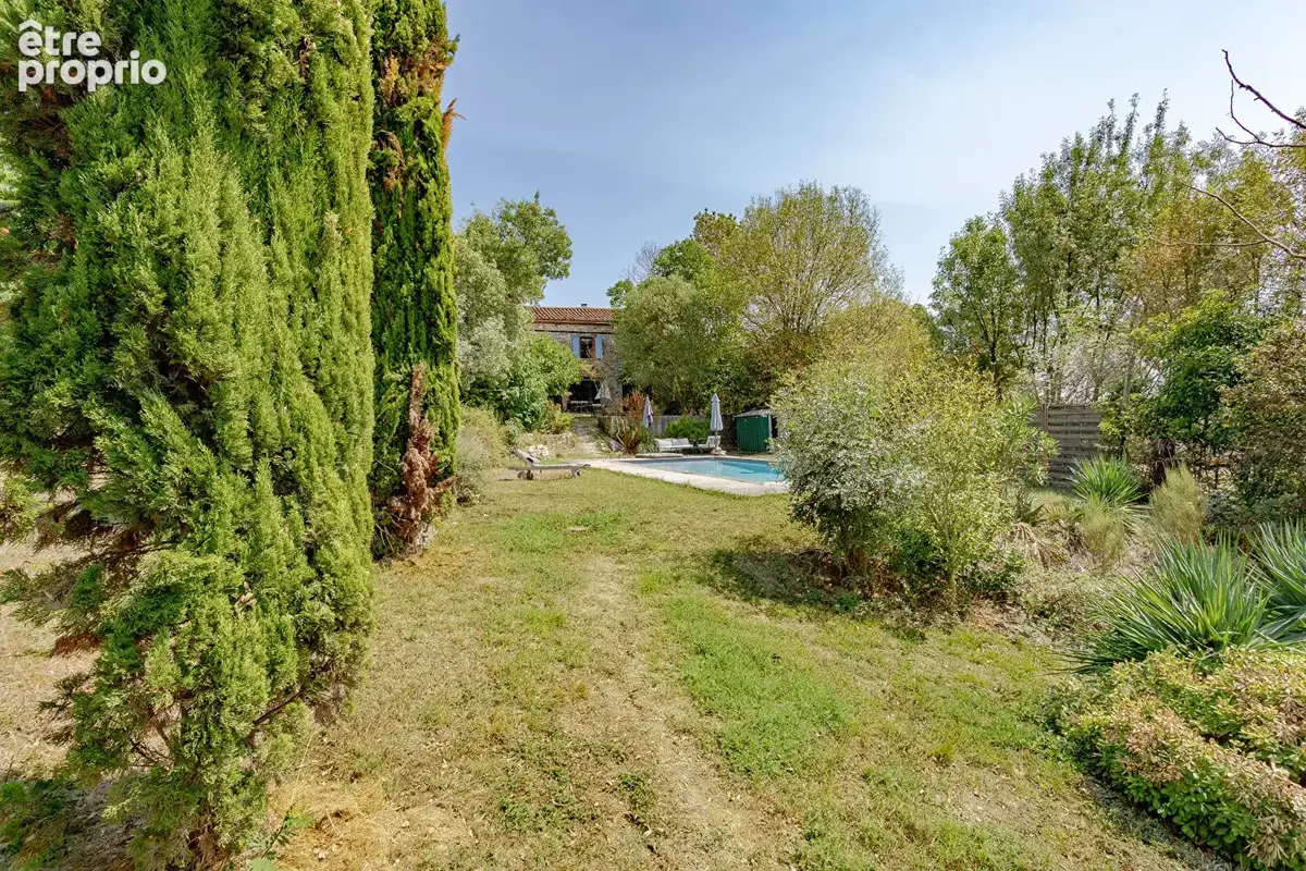 Maison en pierre rénovée - 5 chambres - Piscine - 3 700 m² - à 10 min d'Albi - photo 10
