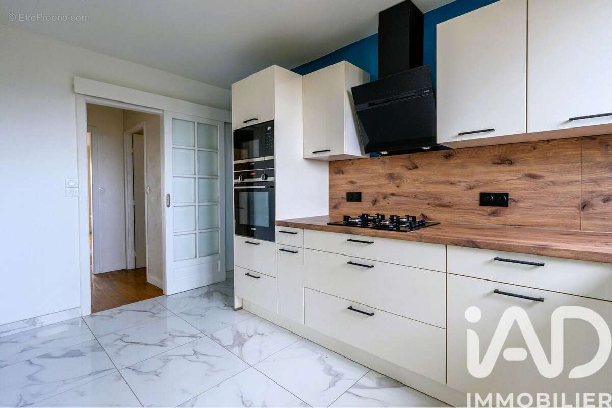 Photo 3 - Appartement à REIMS