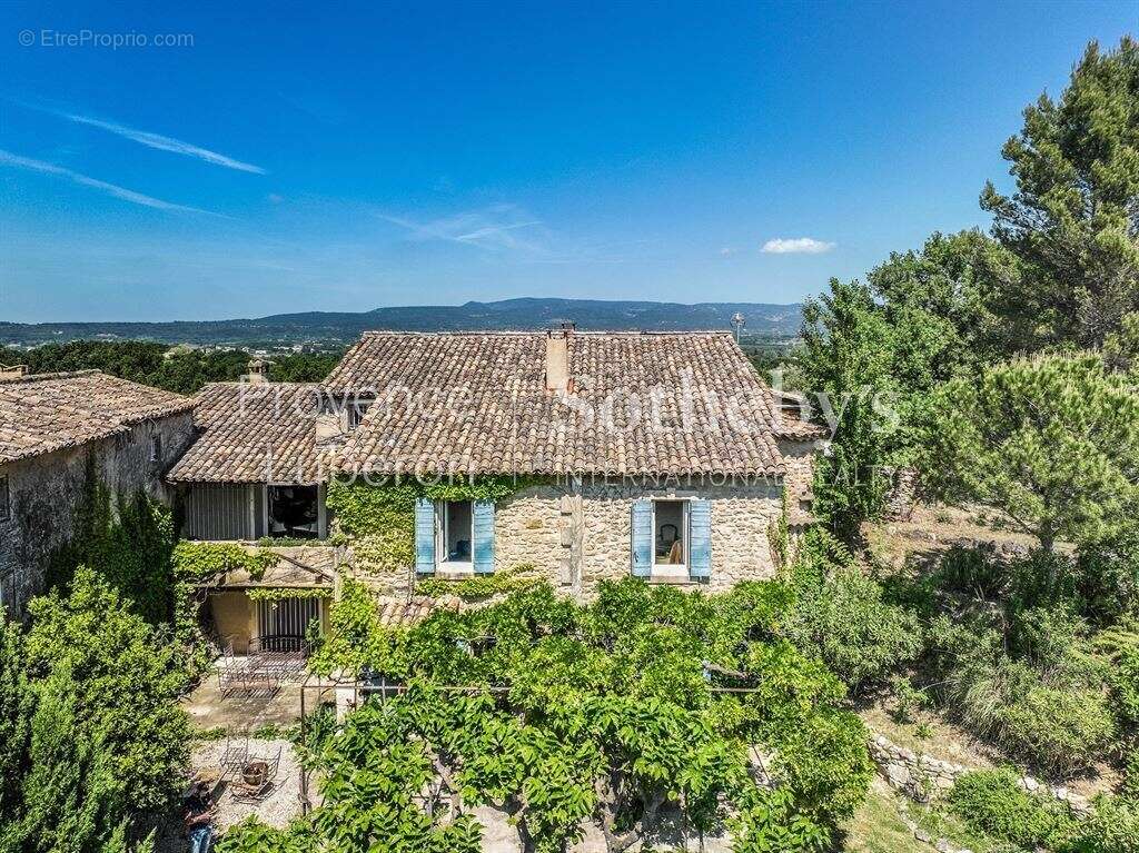 Un hameau sur son promontoire - photo 7