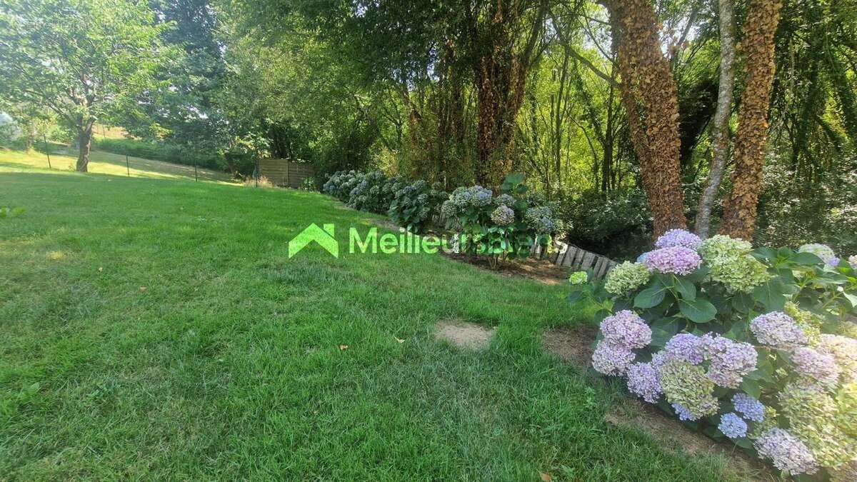 Maison 125 m² à Plumelin, 4 chambres, terrain de 1088 m² - photo 13