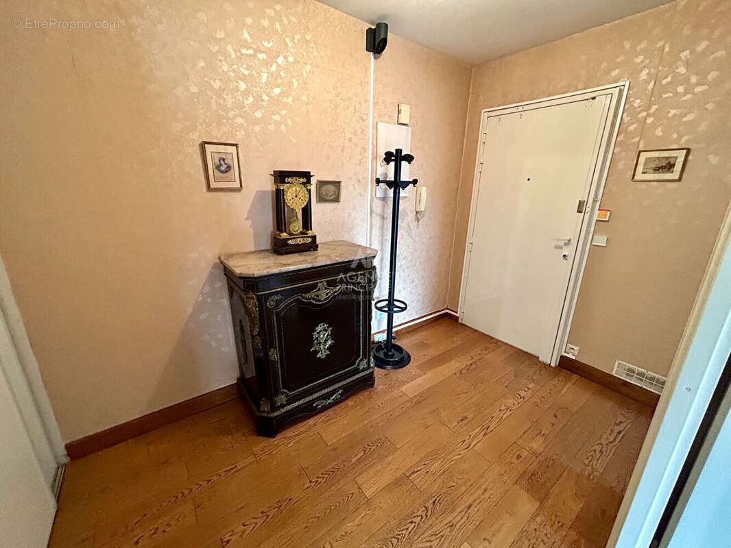 Appartement à POISSY
