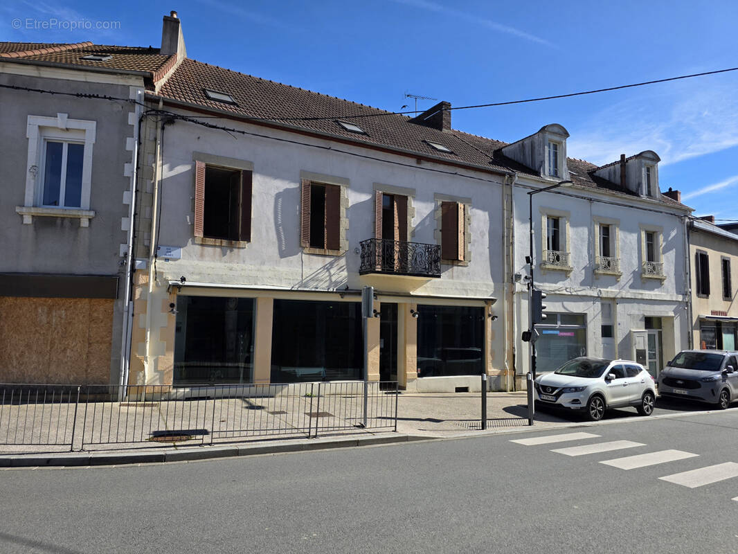 Maison à SAINT-ELOY-LES-MINES