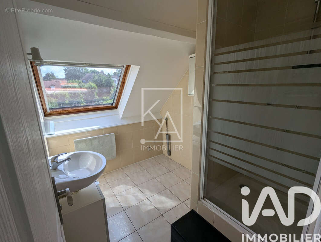 Photo 8 - Appartement à MENNECY