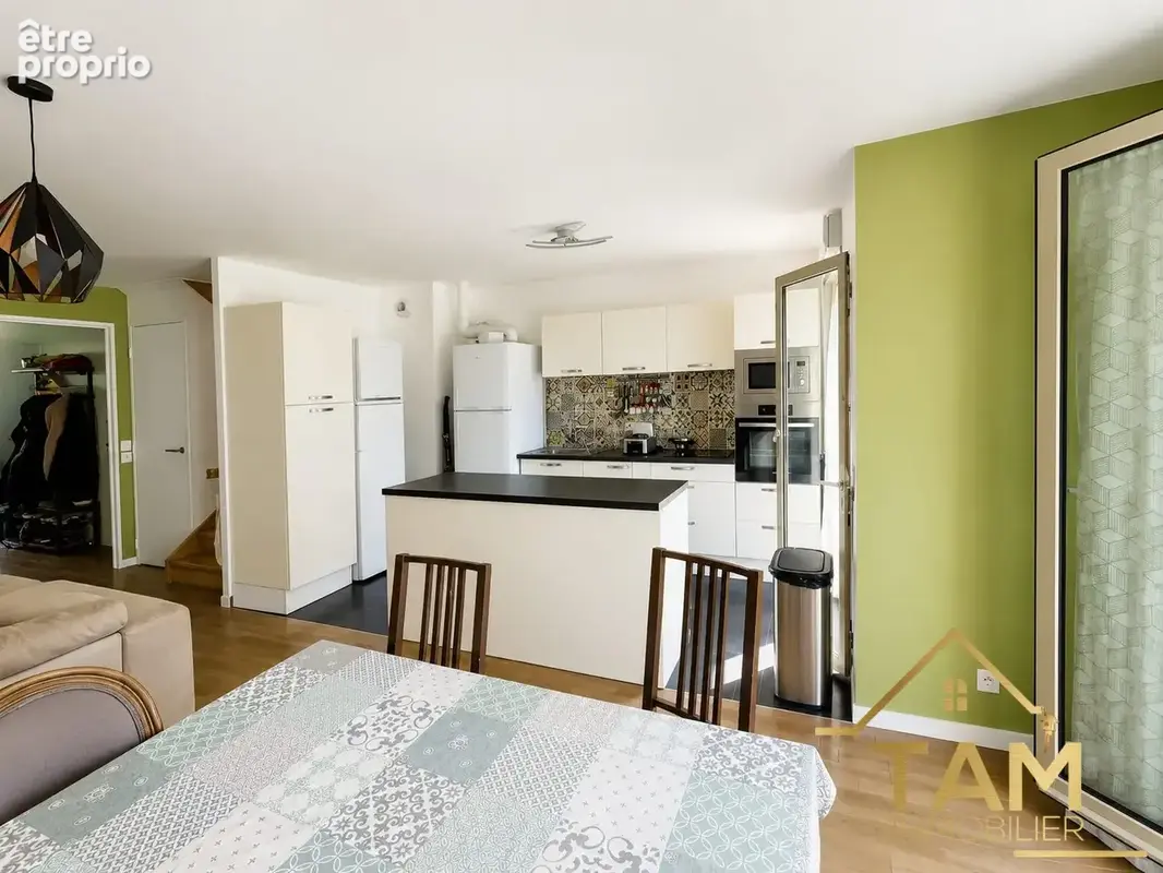 Maison 5 pièces 95 m² à vendre à Saint-Cyr-L'ecole (78210) - photo 2