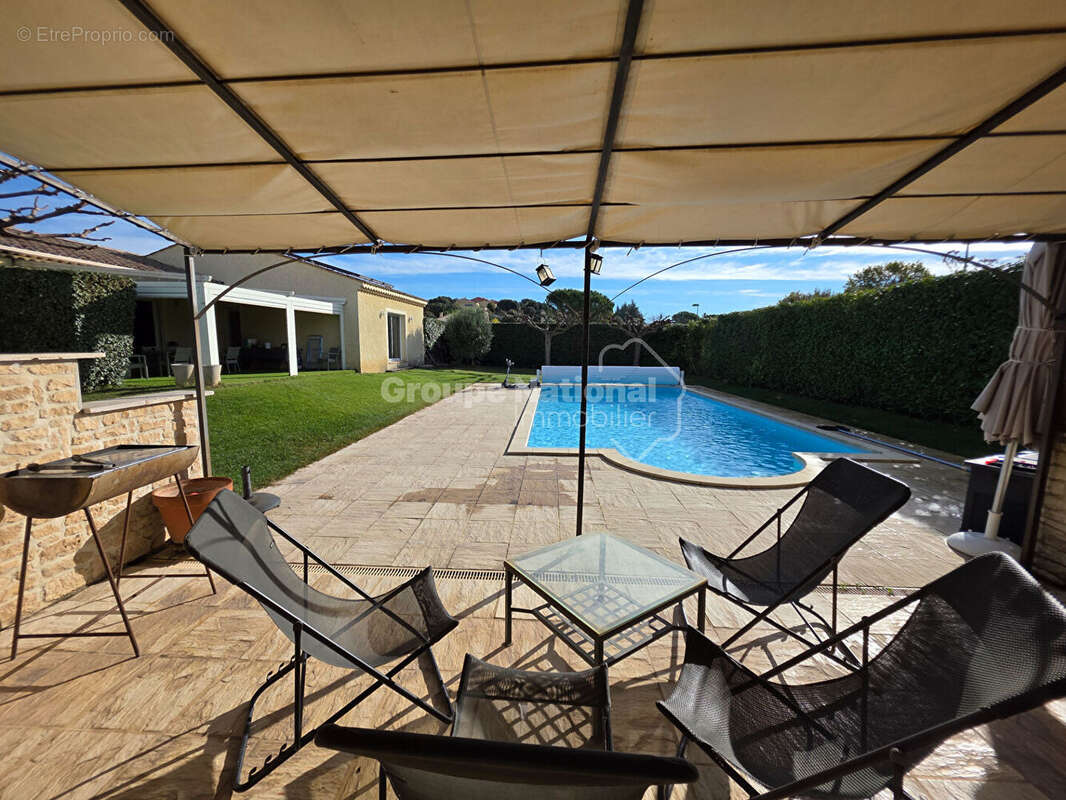 Maison à VINON-SUR-VERDON