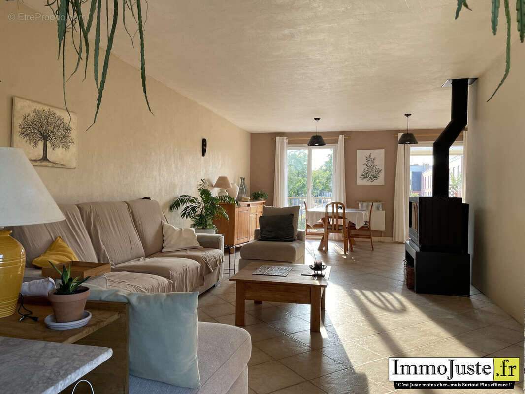 Maison à MONTIGNY-LE-BRETONNEUX