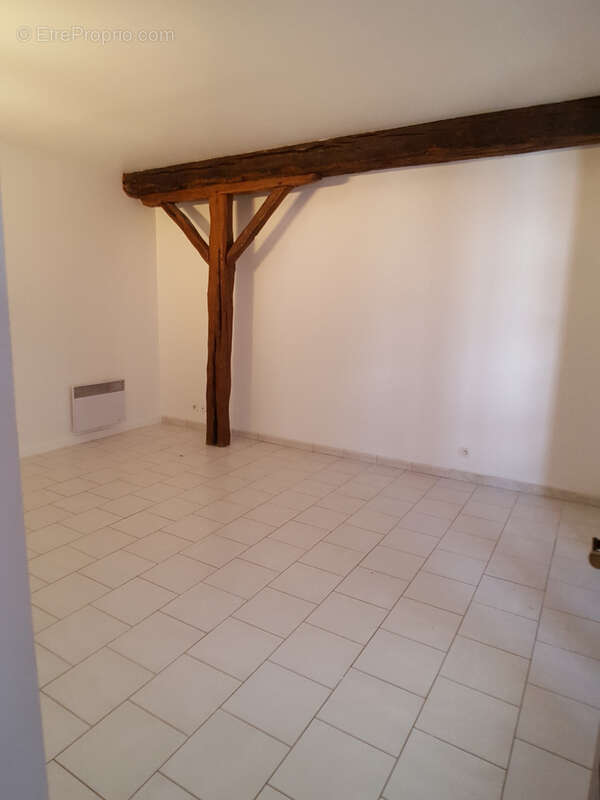 Appartement à AUNEAU