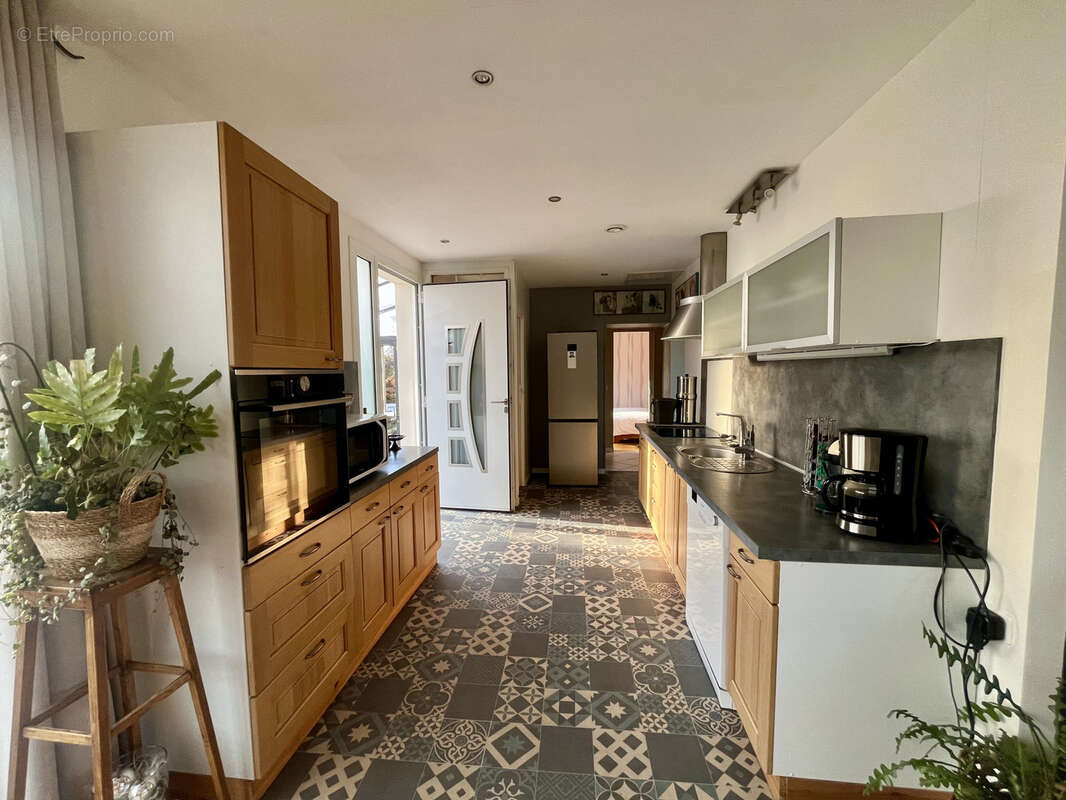 Maison à SAINTE-HONORINE-DES-PERTES