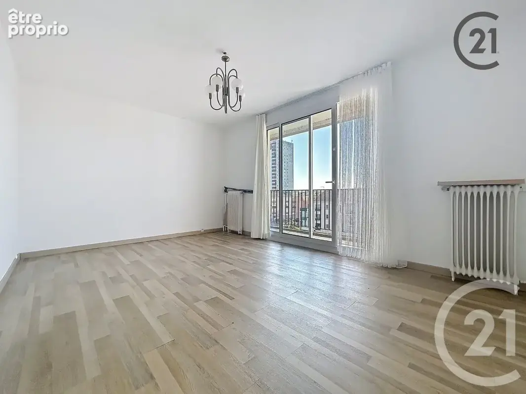 Appartement 3 pièces 62 m² à vendre à Montereau-Fault-Yonne (77130) - photo 2