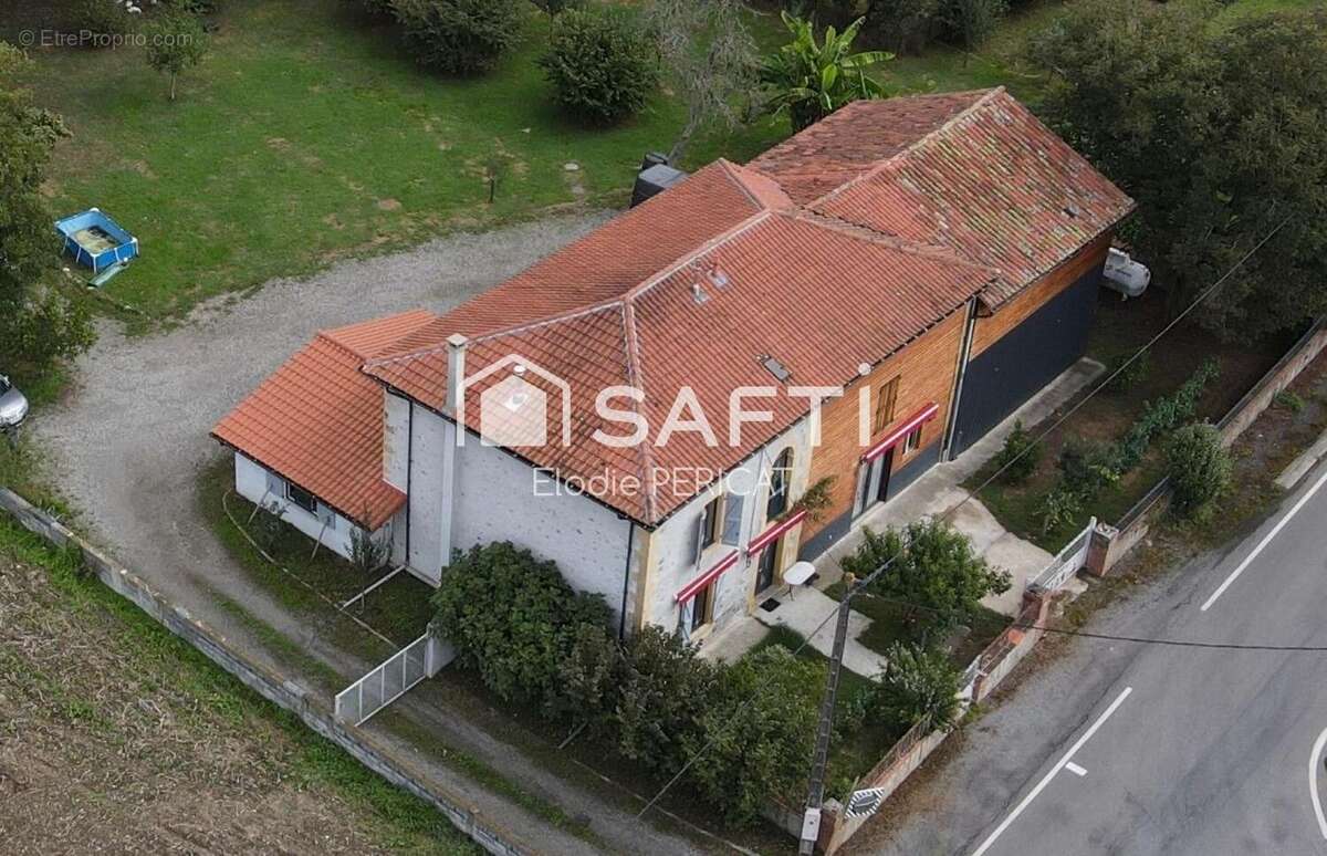 Photo 3 - Maison à LABARTHE-INARD