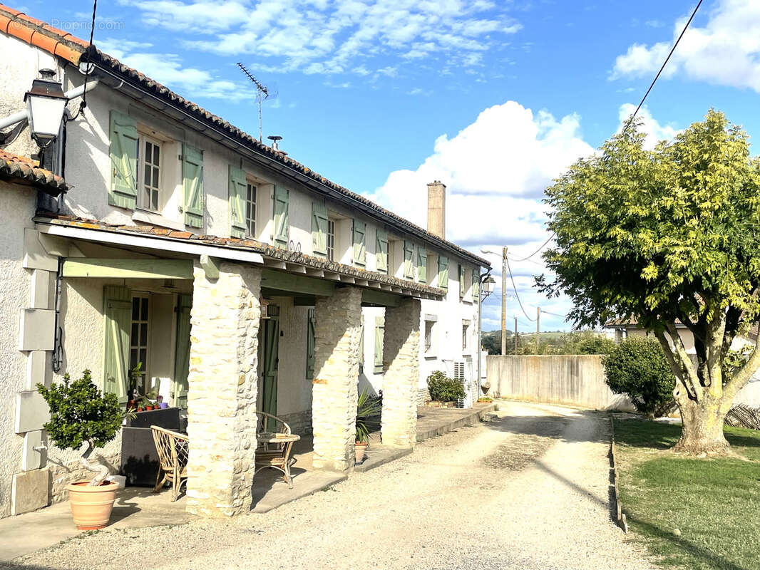 Maison à CHOUPPES