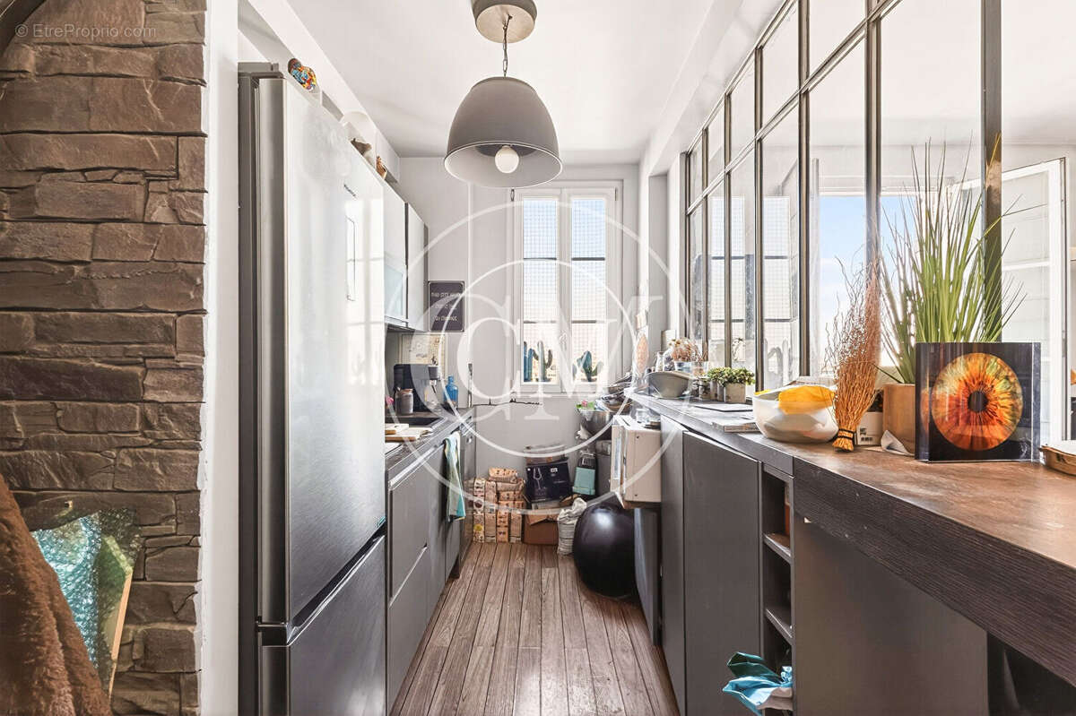 Appartement à ISSY-LES-MOULINEAUX