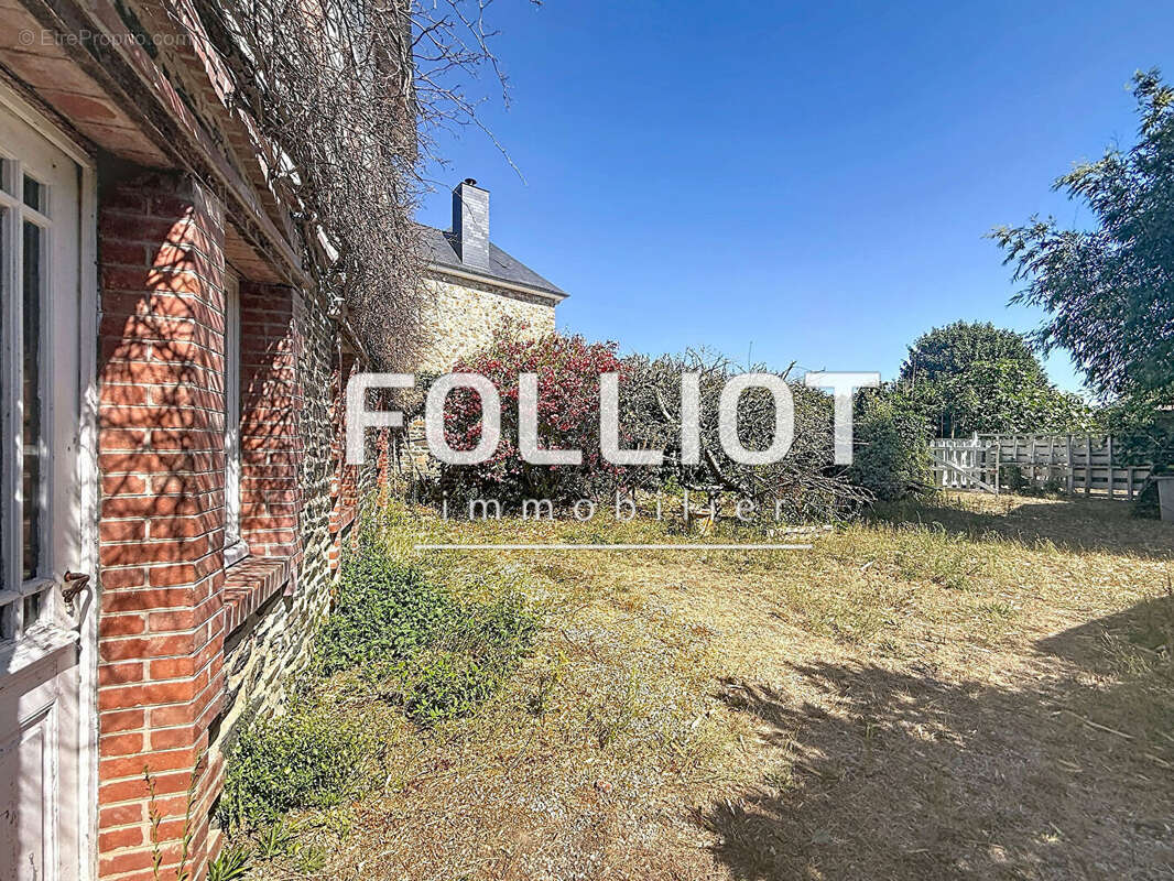 A Vendre plein coeur de CARTERET rue du CAP maison de CARACTERE à fort potentiel ! - photo 17