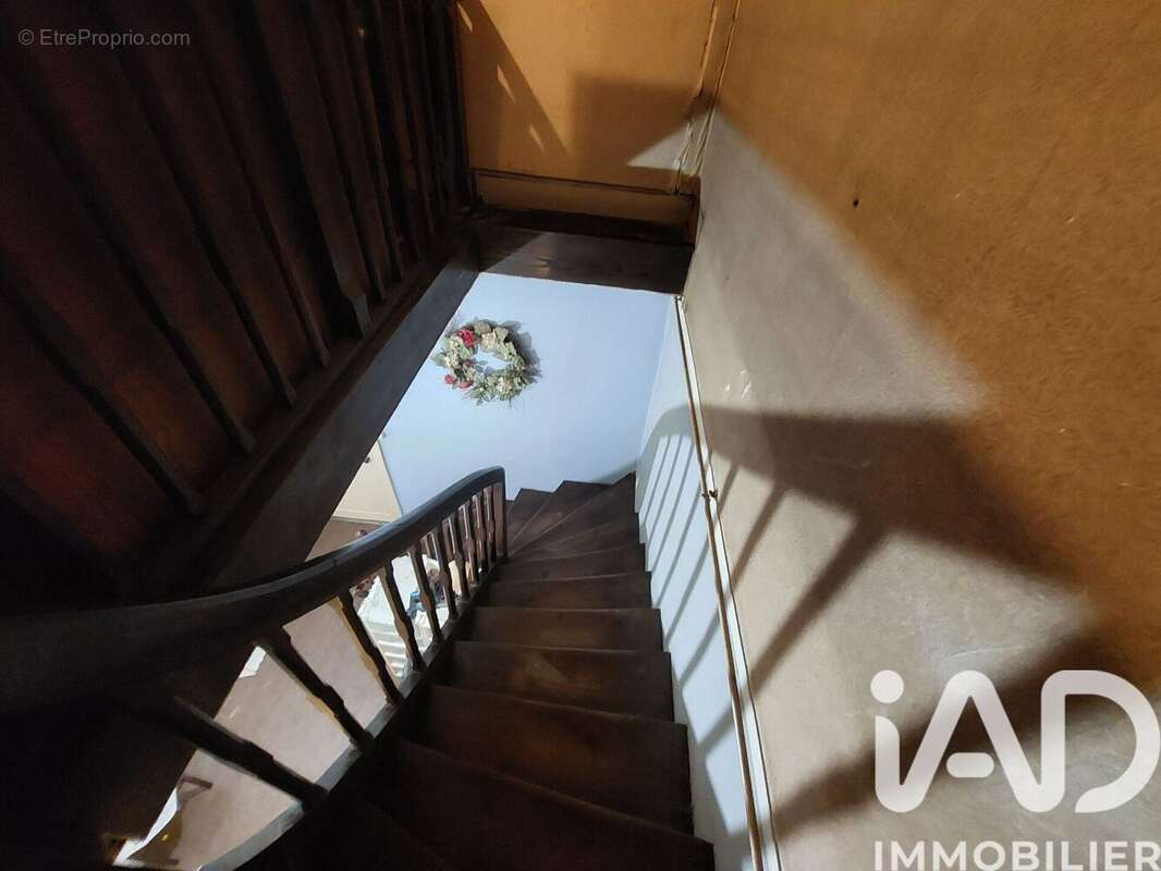 Maison 133 m² à Vayres  - photo 8