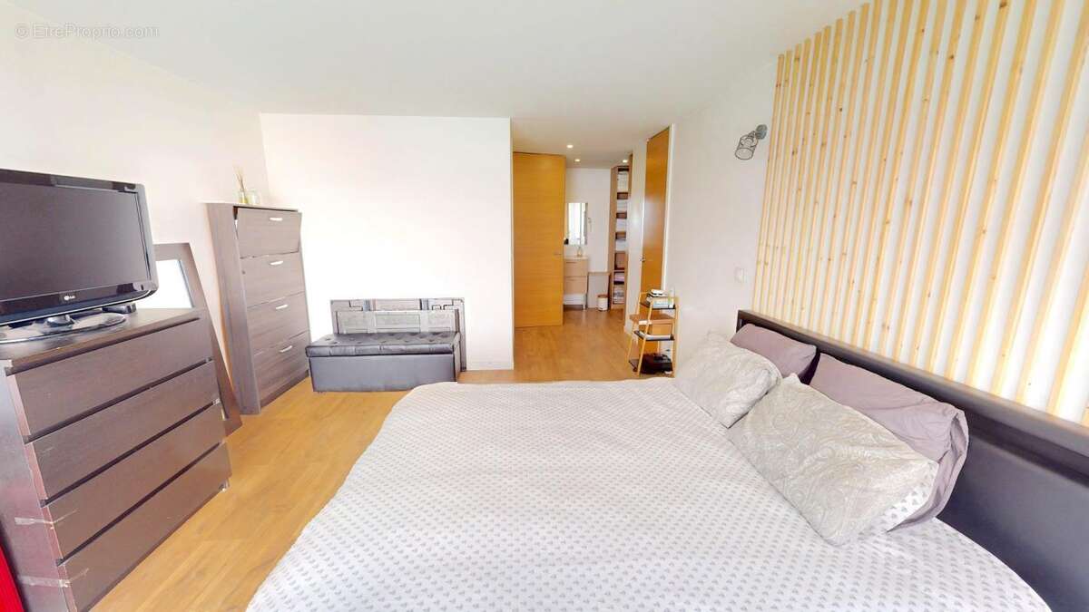 Appartement à LE PERREUX-SUR-MARNE