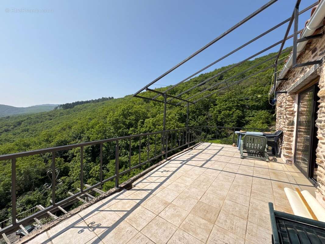 Maison à SAINT-GERVAIS-SUR-MARE