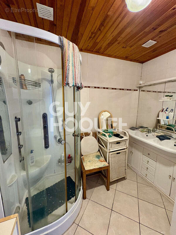 Maison à PETITE-ILE