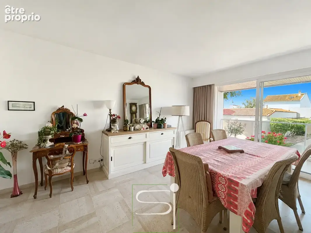Royan - Pontaillac - Appartement avec terrasse et stationnement - photo 2