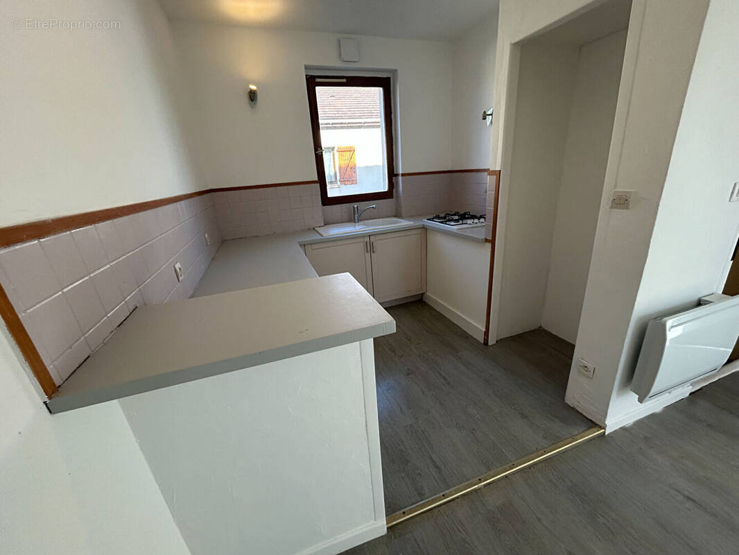 Appartement à MAREUIL-LES-MEAUX