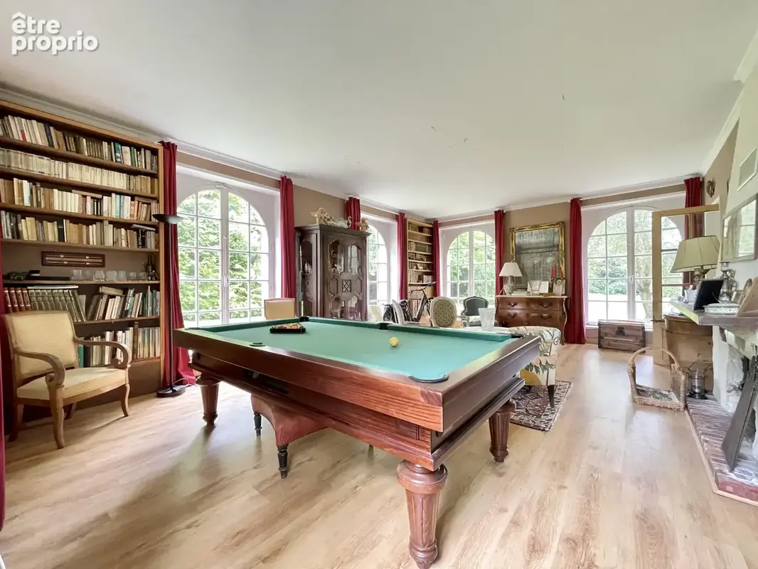 Maison Bourgeoise de 270m2 aux portes de Caen - photo 6