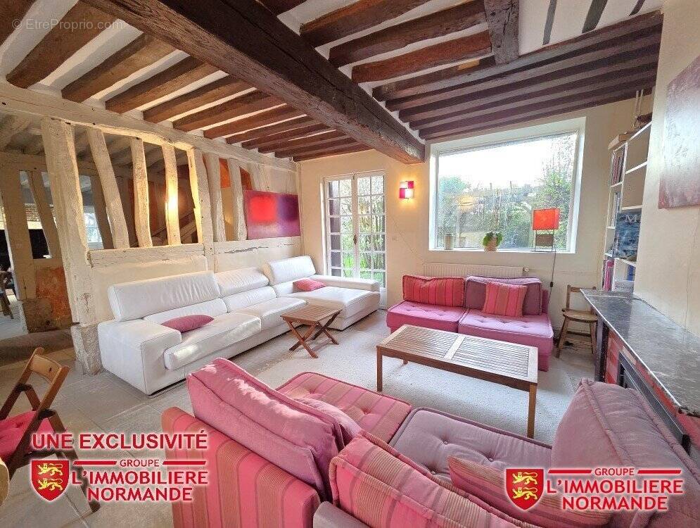 Maison à ROMILLY-SUR-ANDELLE